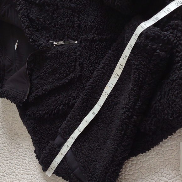 FP Movement XS Nantucket Fleece Black Sherpa Pullover - Picture 7 of 15